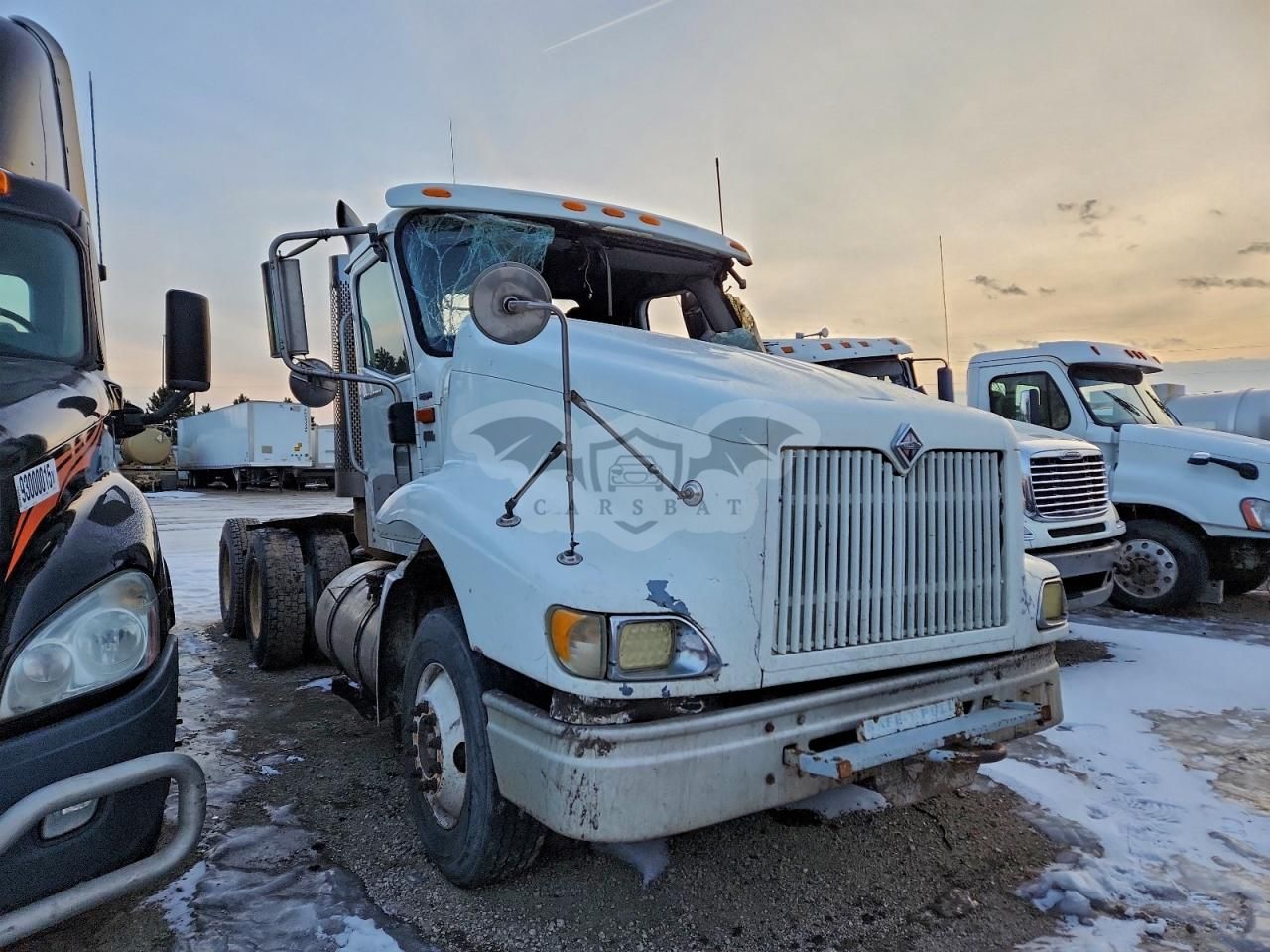International 9000 Series 9100I 6 2002