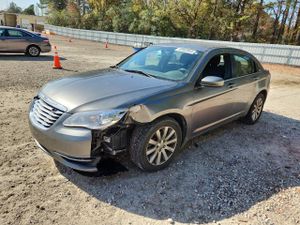 Chrysler 200 TOURING 2.4L 4 2013