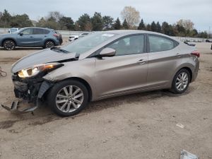 Hyundai Elantra SE 1.8L 4 2015