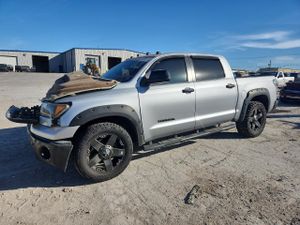 Toyota Tundra CREWMAX SR5 4.6L 8 2012
