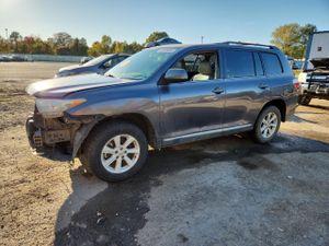 Toyota Highlander BASE 3.5L 6 2012