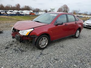 Ford Focus SE 2.0L 4 2010