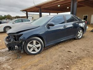 Toyota Camry BASE 2.5L 4 2012