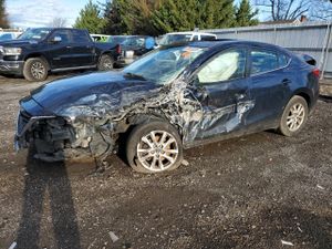 Mazda 3 GRAND TOURING 2.0L 4 2014