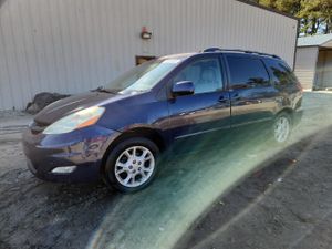 Toyota Sienna XLE 3.3L 6 2006