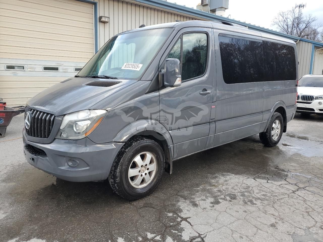 Mercedes-Benz Sprinter 2500 3.0L 6 2013
