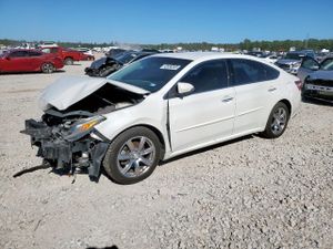 Toyota Avalon XLE 3.5L 6 2015