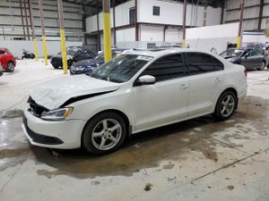 Volkswagen Jetta SE 2.5L 5 2012