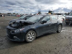 Mazda 3 SV 2.0L 4 2015