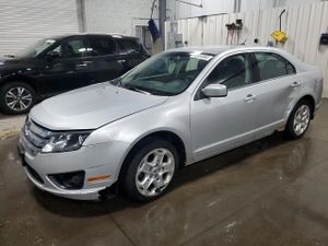 Ford Fusion SE 2.5L 4 2010