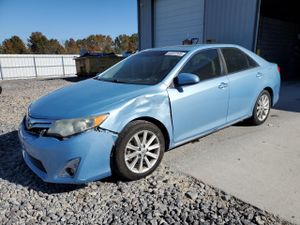 Toyota Camry SE 3.5L 6 2013