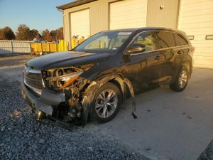 Toyota Highlander XLE 3.5L 6 2015