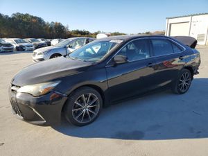 Toyota Camry LE 2.5L 4 2015