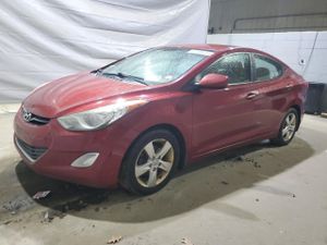 Hyundai Elantra GLS 1.8L 4 2013