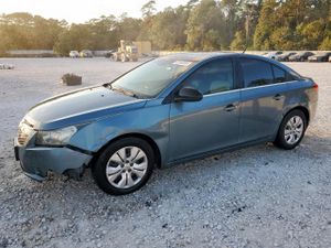Chevrolet Cruze LS 1.8L 4 2012