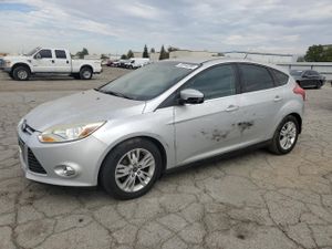 Ford Focus SEL 2.0L 4 2012