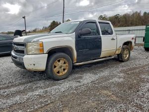 Chevrolet Silverado 1500 C1500 LT 4.8L 8 2011