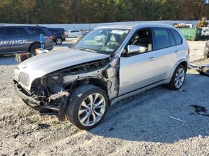 BMW X5 XDRIVE48I 4.8L 8 2010