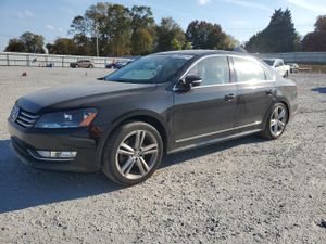 Volkswagen Passat SE 1.8L 4 2015