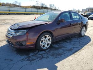 Ford Fusion SE 2.5L 4 2011