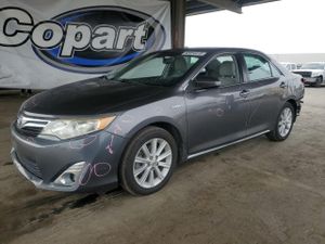 Toyota Camry HYBRID 2.5L 4 2013