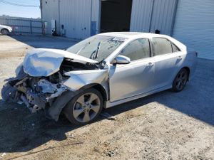 Toyota Camry SE 3.5L 6 2014