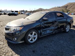 Toyota Camry L 2.5L 4 2014