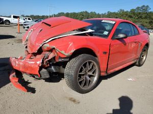 Ford Mustang GT 4.6L 8 2001