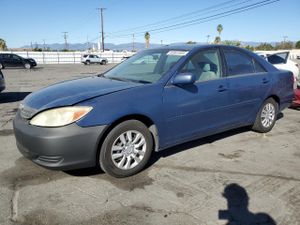 Toyota Camry LE 2.4L 4 2004