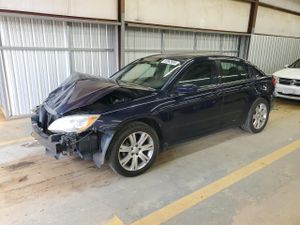 Chrysler 200 TOURING 2.4L 4 2013