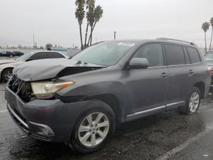 Toyota Highlander BASE 3.5L 6 2013