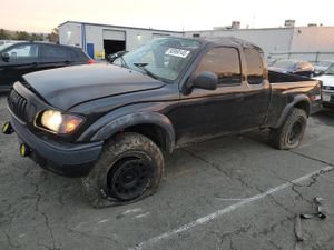 Toyota Tacoma XTRACAB PRERUNNER 3.4L 6 2003