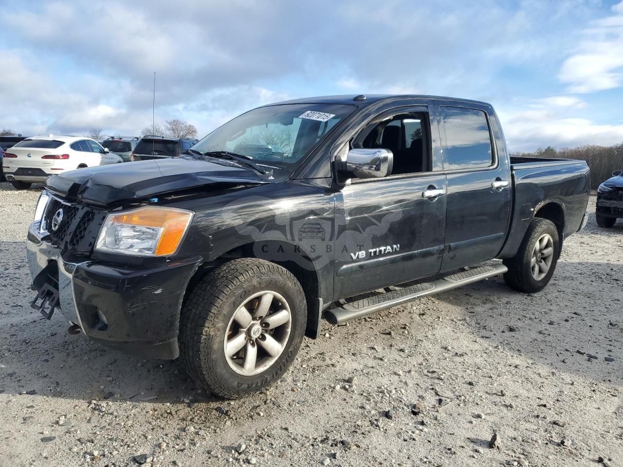 Nissan Titan S 5.6L 8 2014