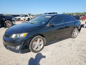 Toyota Camry L 2.5L 4 2013