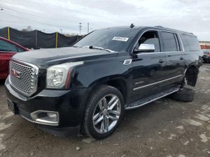 GMC Yukon DENALI 6.2L 8 2015