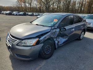 Nissan Sentra S 1.8L 4 2015