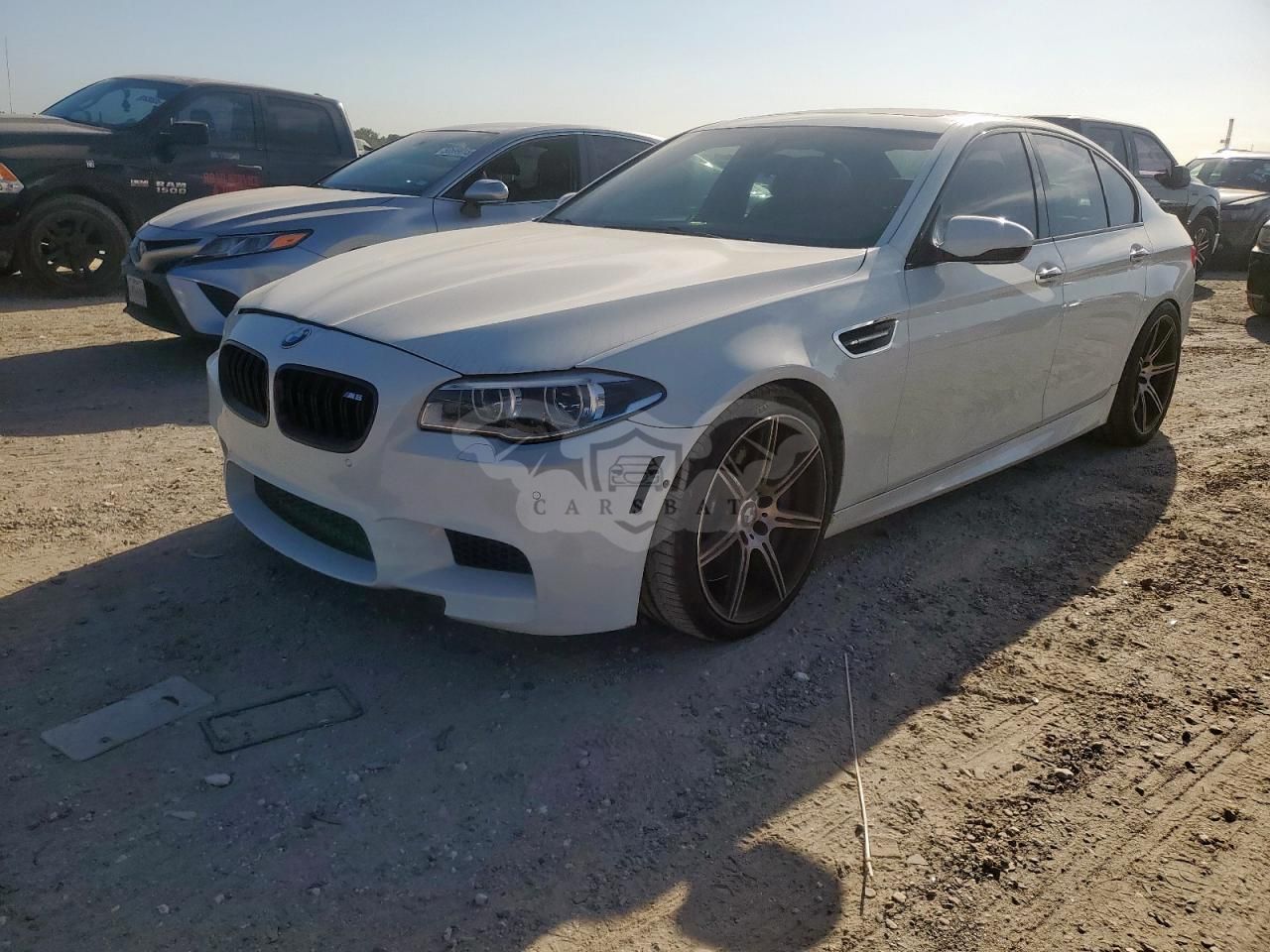 BMW M5 4.4L 8 2014