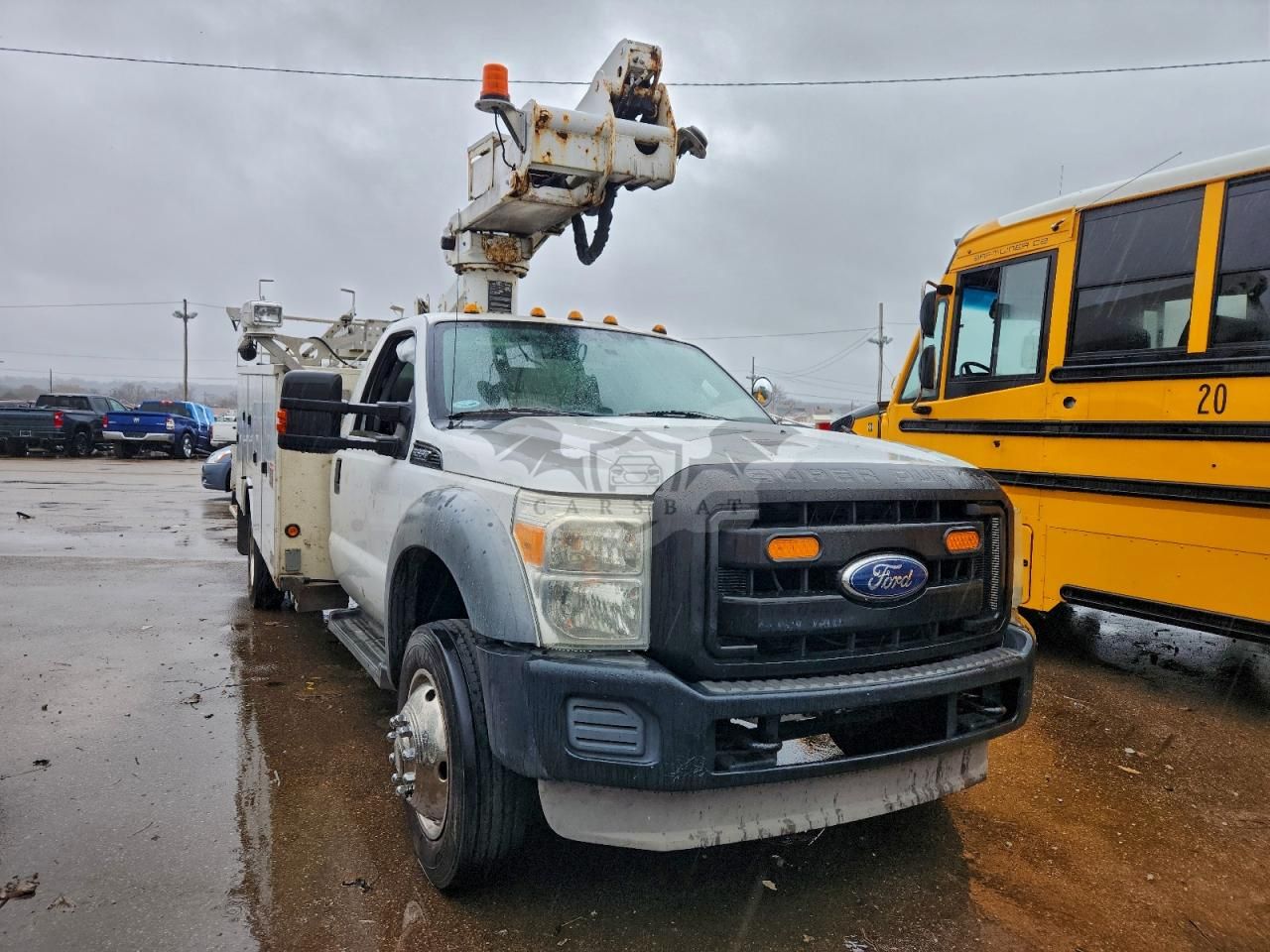 Ford F550 SUPER DUTY 6.8L 10 2011