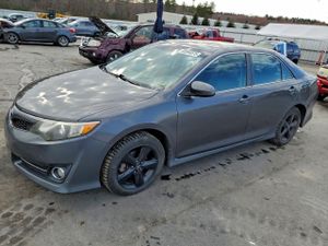 Toyota Camry L 2.5L 4 2013