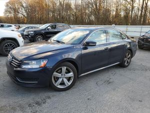 Volkswagen Passat SE 2.5L 5 2013