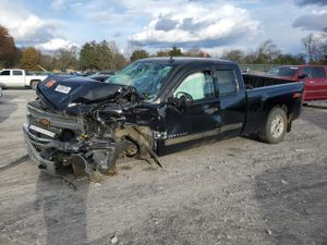 Chevrolet Silverado 1500 C1500 LT 5.3L 8 2013