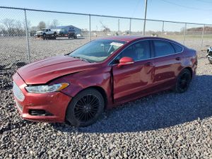 Ford Fusion SE 2.0L 4 2014