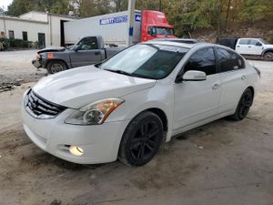 Nissan Altima SR 3.5L 6 2012