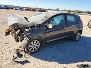 Ford Fiesta SE 1.6L 4 2013