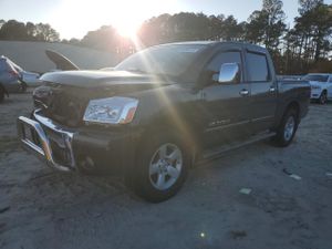 Nissan Titan XE 5.6L 8 2005
