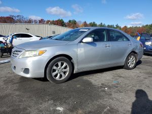 Toyota Camry BASE 2.5L 4 2010