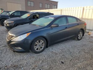 Hyundai Sonata GLS 2.4L 4 2013