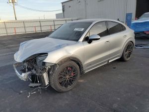 Porsche Cayenne GTS COUPE 4.0L 8 2025