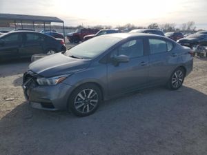 Nissan Versa SV 1.6L 4 2021