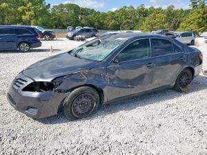 Toyota Camry BASE 2.5L 4 2010